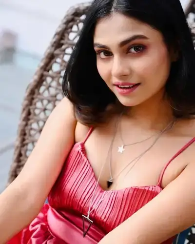 Call Girls Service in Pursura